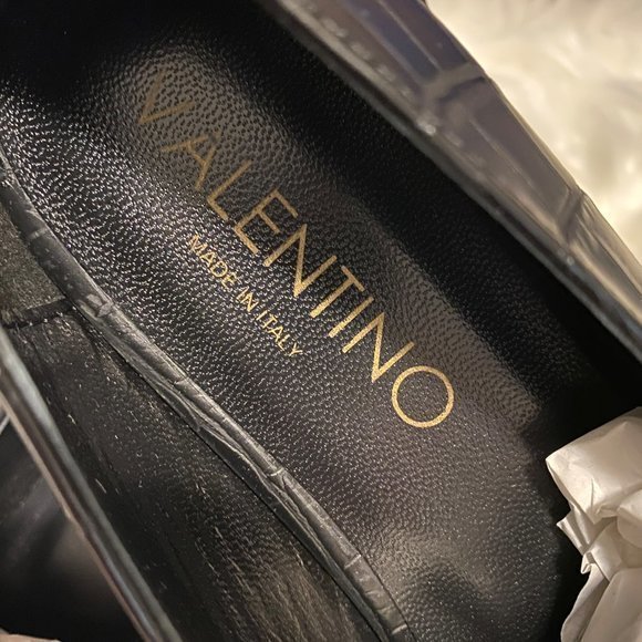 Valentino Flat Black Shoes - Picture 4 of 5